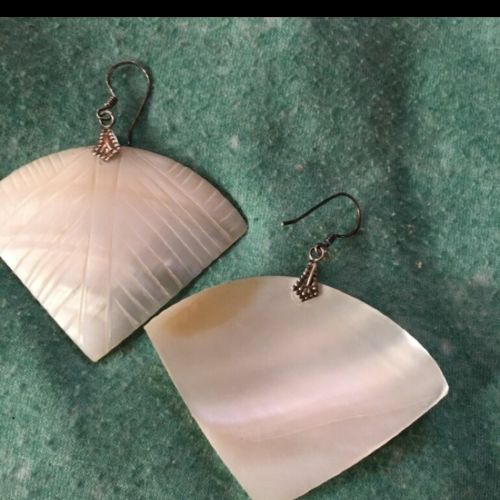 Sterling Silver Sea Shells Triangle Earrings - image 6